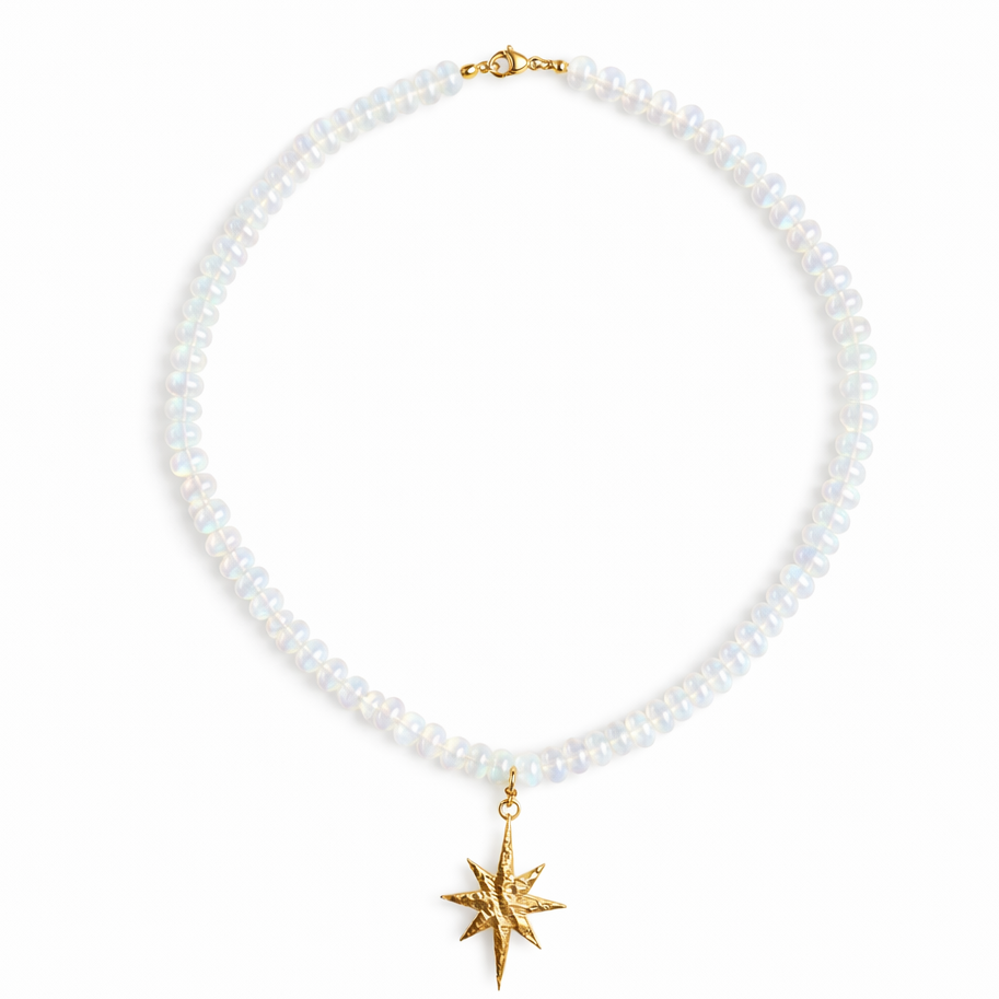Collar Estelar Opalo con dije de Estrella Dorada