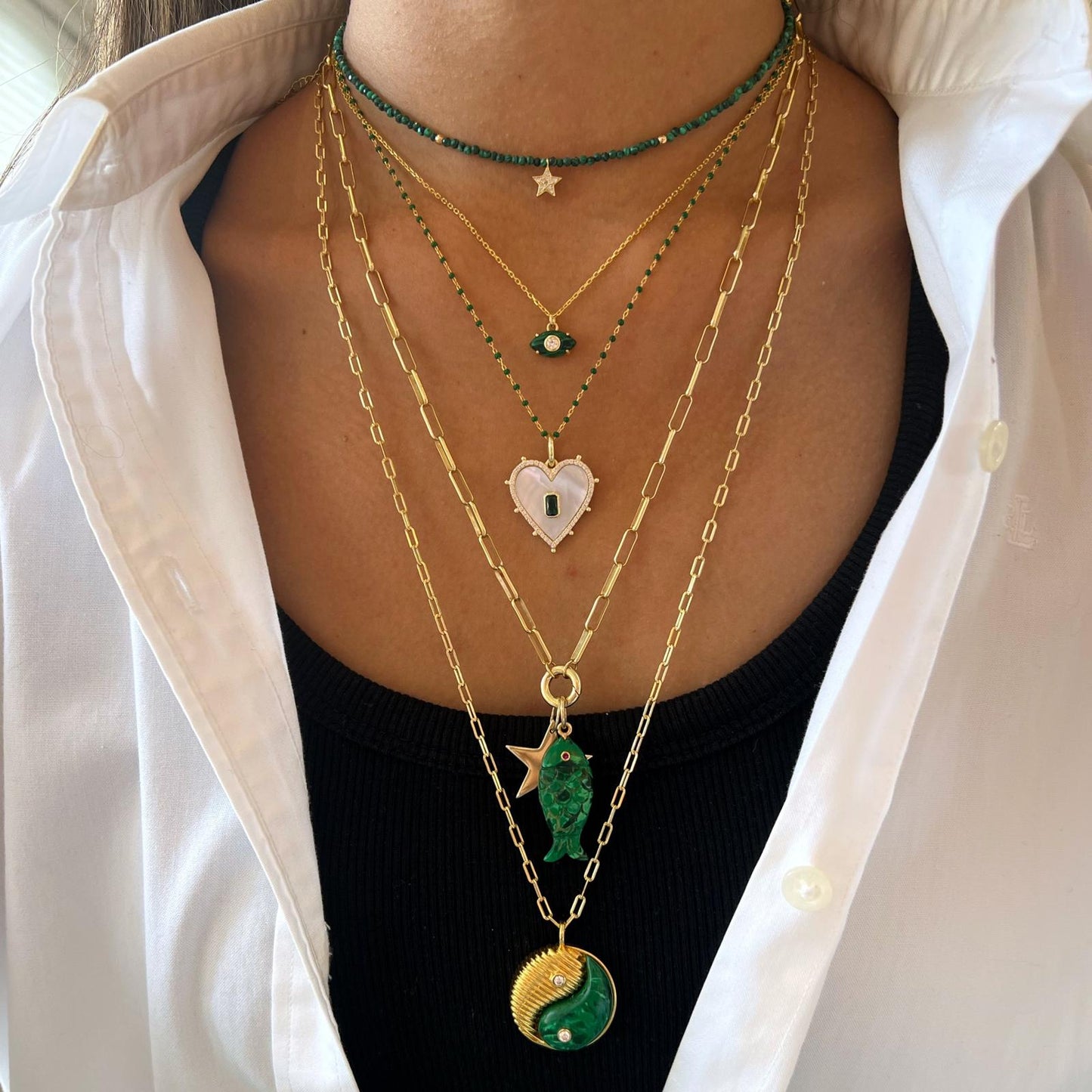 Dije Natural Stone Fish