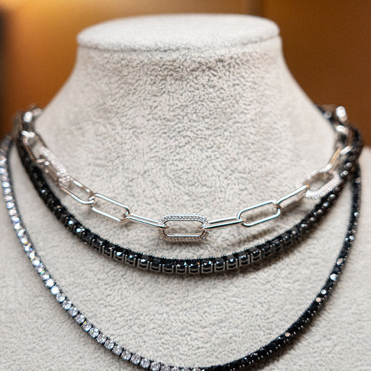 Cadena plateada paperclip white pave link