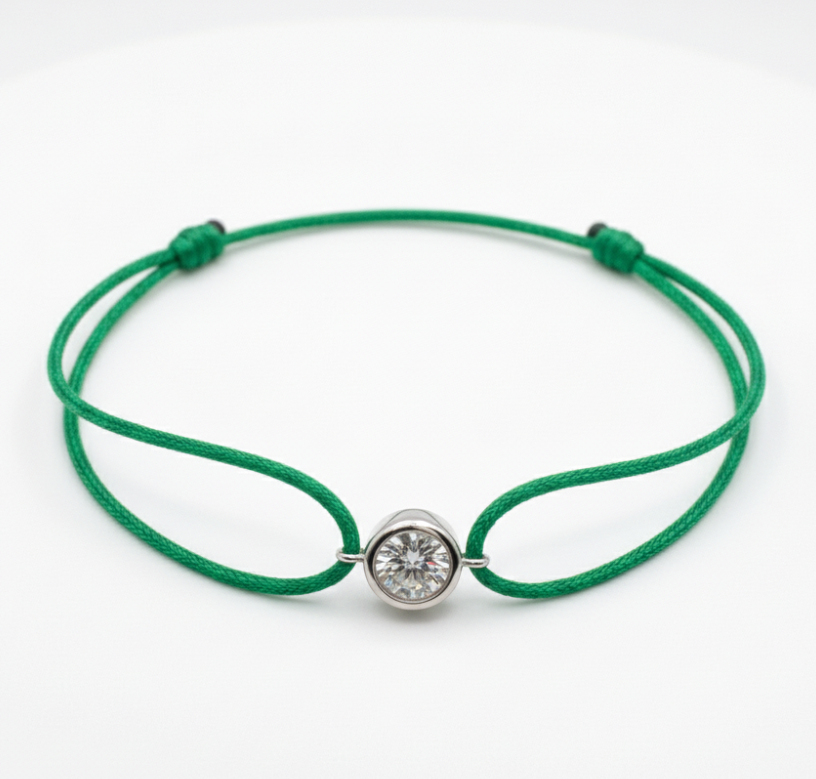 Pulsera Hilo de Seda y Diamantes de Laboratorio