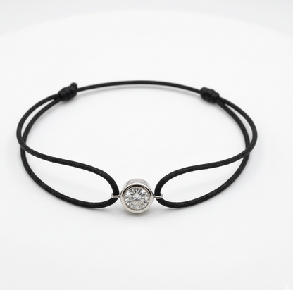 Pulsera Hilo de Seda y Diamantes de Laboratorio