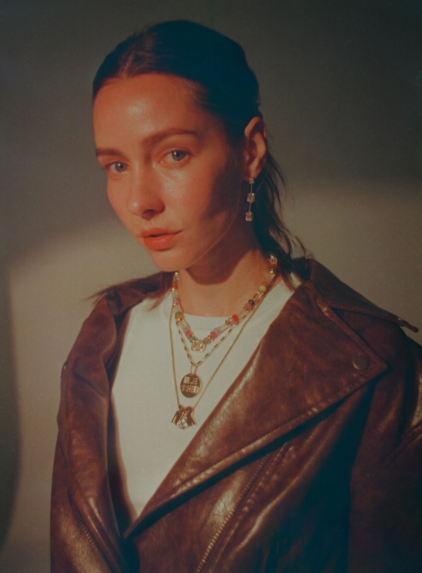 Cadena Confetti Gem Stone