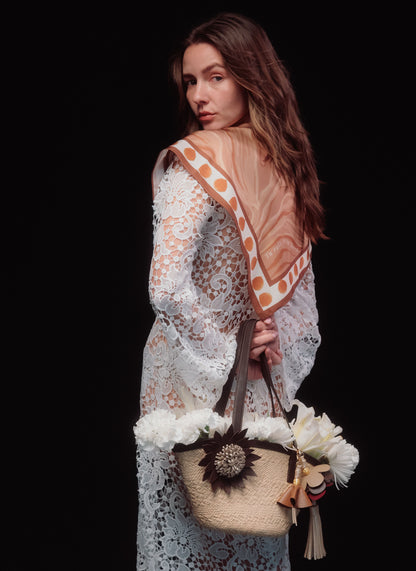 Llavero Flor Campana — Elegancia Natural