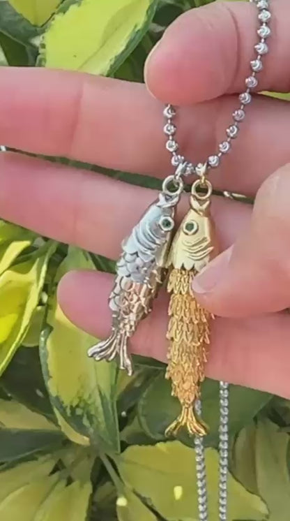 Dije Pez Articulado Pequeño